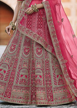 Cargar imagen en el visor de la galería, Cerise Pink Velvet Lehenga Choli Having Heavy Embroidery &amp; Hand work: Bridal Edition