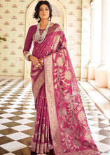 Load image into Gallery viewer, Ruby Pink Handloom Weaving Silk Saree with Floral Zari work on Pallu