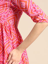 Laden Sie das Bild in den Galerie-Viewer, Anghrakha style Kurta with palazzo