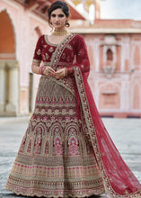 Laden Sie das Bild in den Galerie-Viewer, Maroon Red Velvet Lehenga Choli Having Heavy Embroidery &amp; Hand work: Bridal Edition