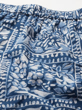 Load image into Gallery viewer, Sleeveless Kurta with shorts set