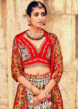 Cargar imagen en el visor de la galería, White &amp; Red Patola Printed Banarasi Silk Lehenga Choli with Embroidery Work