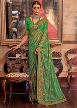 Cargar imagen en el visor de la galería, Sea Green Leheriya Printed Georgette Saree with Gota Patti work