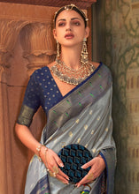 Load image into Gallery viewer, Shades Of Pink Paithani Silk Saree