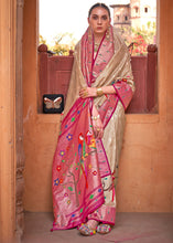 Carica l'immagine nel visualizzatore Galleria,Brown &amp; Pink Paithani Silk Saree