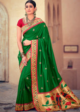 Carica l&#39;immagine nel visualizzatore Galleria,Forest Green Woven Paithani Banarasi Silk Saree with Swarovski work &amp; Embroidered Blouse