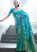 Laden Sie das Bild in den Galerie-Viewer, Cerulean Blue Woven Banarasi Silk Saree with overall Butti