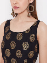 Load image into Gallery viewer, Crop Top with pleated palazzo