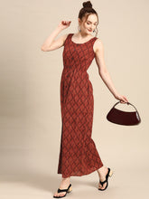 Load image into Gallery viewer, Front button maxi dress