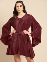 Load image into Gallery viewer, Flared mini dress with belt
