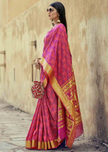 Load image into Gallery viewer, Shades Of Pink Woven Banarasi Silk Saree