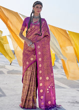 Carica l&#39;immagine nel visualizzatore Galleria,Wine Purple Soft Silk Woven Kanjivaram Saree : Special Edition