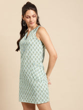 Load image into Gallery viewer, Mini Printed shift dress with big pocket detail