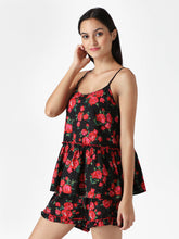Cargar imagen en el visor de la galería, Frill Speghetti and Shorts Set