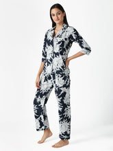 Load image into Gallery viewer, Shirt and Pyjama Set