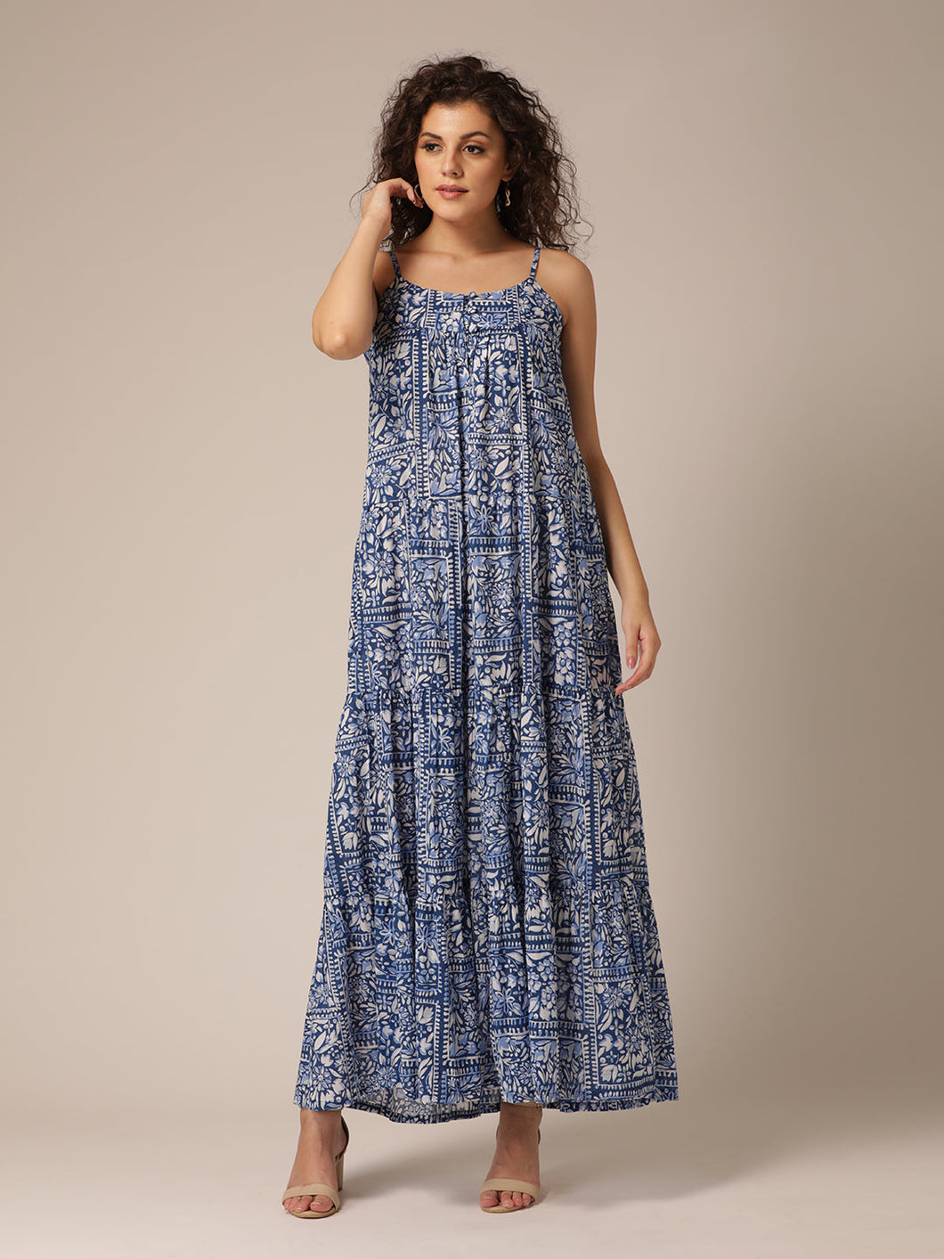 Tiered maxi Dress