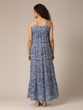 Load image into Gallery viewer, Tiered maxi Dress