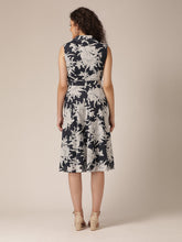 Load image into Gallery viewer, Collar with waist tie midi Dress