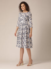 Load image into Gallery viewer, Deep back pleated Midi Dress