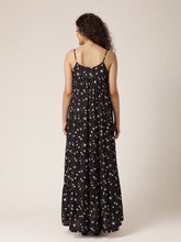 Load image into Gallery viewer, Tiered maxi Dress