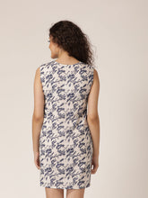 Load image into Gallery viewer, Front tie shift dress
