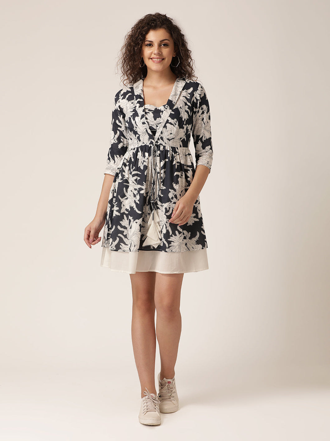 Two layer Short collar Dress