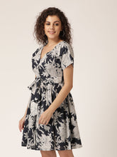 Load image into Gallery viewer, Front tie with placket mini dress