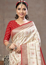 Load image into Gallery viewer, Pearl White Zari Woven Banarasi Silk Saree with Contrast Pallu &amp; Blouse