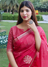 Load image into Gallery viewer, Raspberry Pink Zari Woven Linen Silk Saree