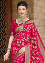 Cargar imagen en el visor de la galería, Azalea Pink Zari Woven Banarasi Silk Saree with Brocade Blouse