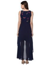 Cargar imagen en el visor de la galería, High Low Maxi Dress with printed yoke