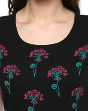 Laden Sie das Bild in den Galerie-Viewer, Block Printed yoke Maxi Dress with Cut out back