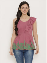 Cargar imagen en el visor de la galería, Peplum top with asymmetric ruffle and printed hem