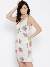 Load image into Gallery viewer, Front twist strap printed dress