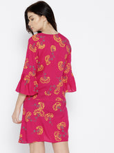 Load image into Gallery viewer, Bell sleeve Printed dress with front pockets