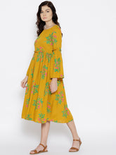 Carica l'immagine nel visualizzatore Galleria,Foral Print Midi Dress with bell sleeve
