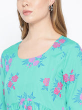 Load image into Gallery viewer, Floral printed top with flare