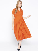 Load image into Gallery viewer, Box Pleated Midi Dress with collar