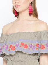 Load image into Gallery viewer, Off shoulder mini dress with print on the frill