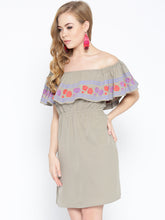 Load image into Gallery viewer, Off shoulder mini dress with print on the frill