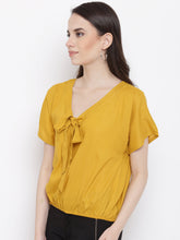 Load image into Gallery viewer, Front neck tie up top