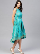 Load image into Gallery viewer, Deep back box pleated Midi Printed Dress
