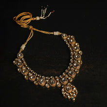 Load image into Gallery viewer, Off White Kundan Necklace Set with Matching Earrings