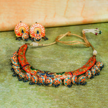 Load image into Gallery viewer, Orange &amp; Blue Stone Studded Meenakari Necklace Set