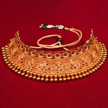 Load image into Gallery viewer, Golden &amp; Red Jadau Necklace Set