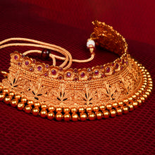 Load image into Gallery viewer, Golden &amp; Red Jadau Necklace Set