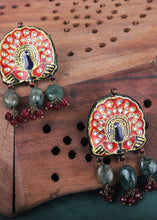 Load image into Gallery viewer, Red &amp; Green Meenakari Necklace Set with Earrings