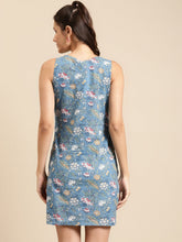 Load image into Gallery viewer, Mini Printed shift dress with big pocket detail