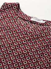Load image into Gallery viewer, Sleeveless Kurta with shorts set