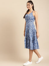Load image into Gallery viewer, Strappy flared dress